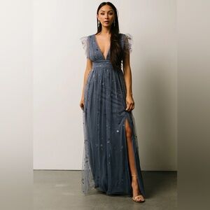 Beautiful maxi dress - great for weddings/special events!